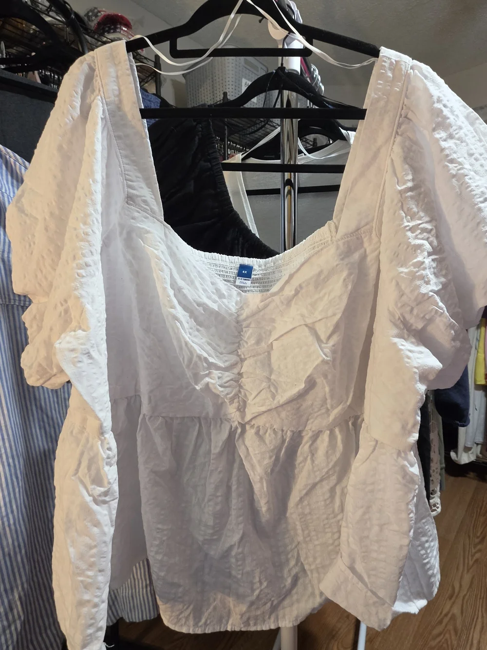 Old Navy White Puff-Sleeve Square Neck Peasant Top